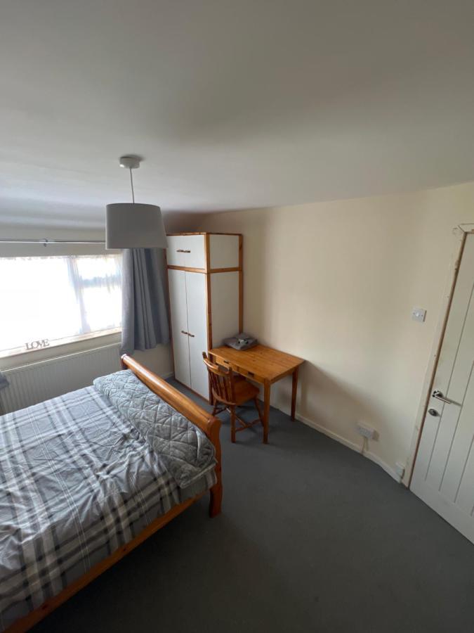 Ferienwohnung Theldon Luton  Exterior foto